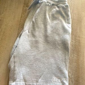 Men’s bench sweat shorts xl